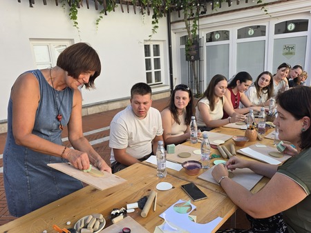 Izdelovanje iz gline